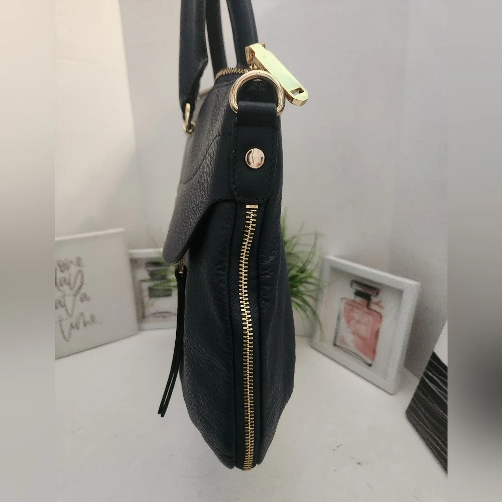 Vince Camuto vince camuto
